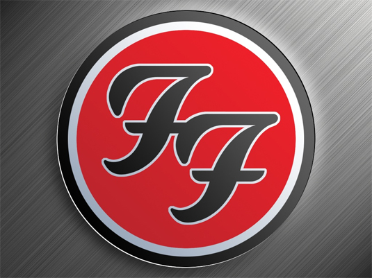 Otro ejemplo instantáneamente reconocible es el diseño de logo de la banda Foo Fighters.